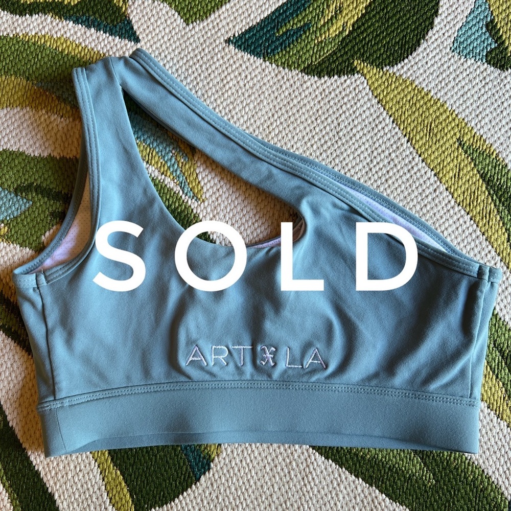 Sports bra in baby blue